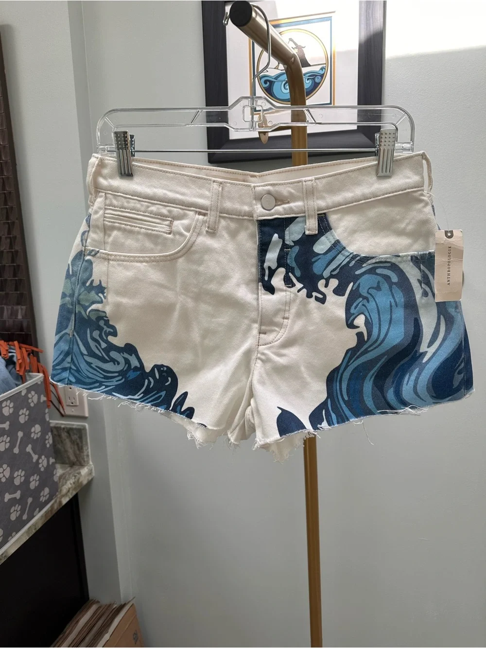 NWT Anthropologie Devon Denim Shorts by Pilcro: Wave Print Edition Size 27 - Picture 8 of 10